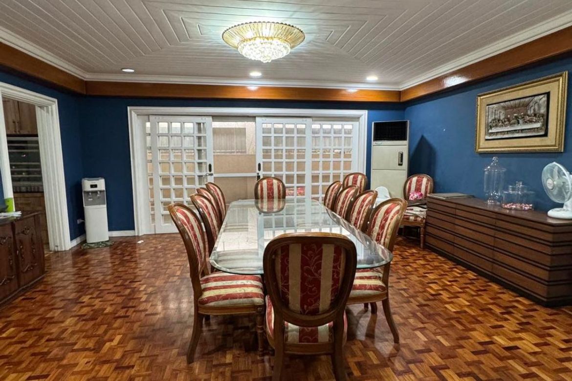 5 Bedroom House for Sale in Loyola Heights, Quezon City, Metro Manila – photo 2