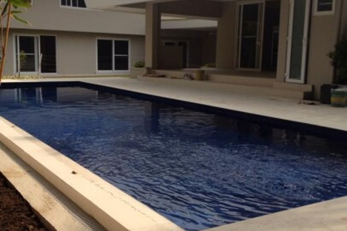 5 Bedroom House for Sale in Magallanes, Makati, Metro Manila near MRT-3 Magallanes – photo 3