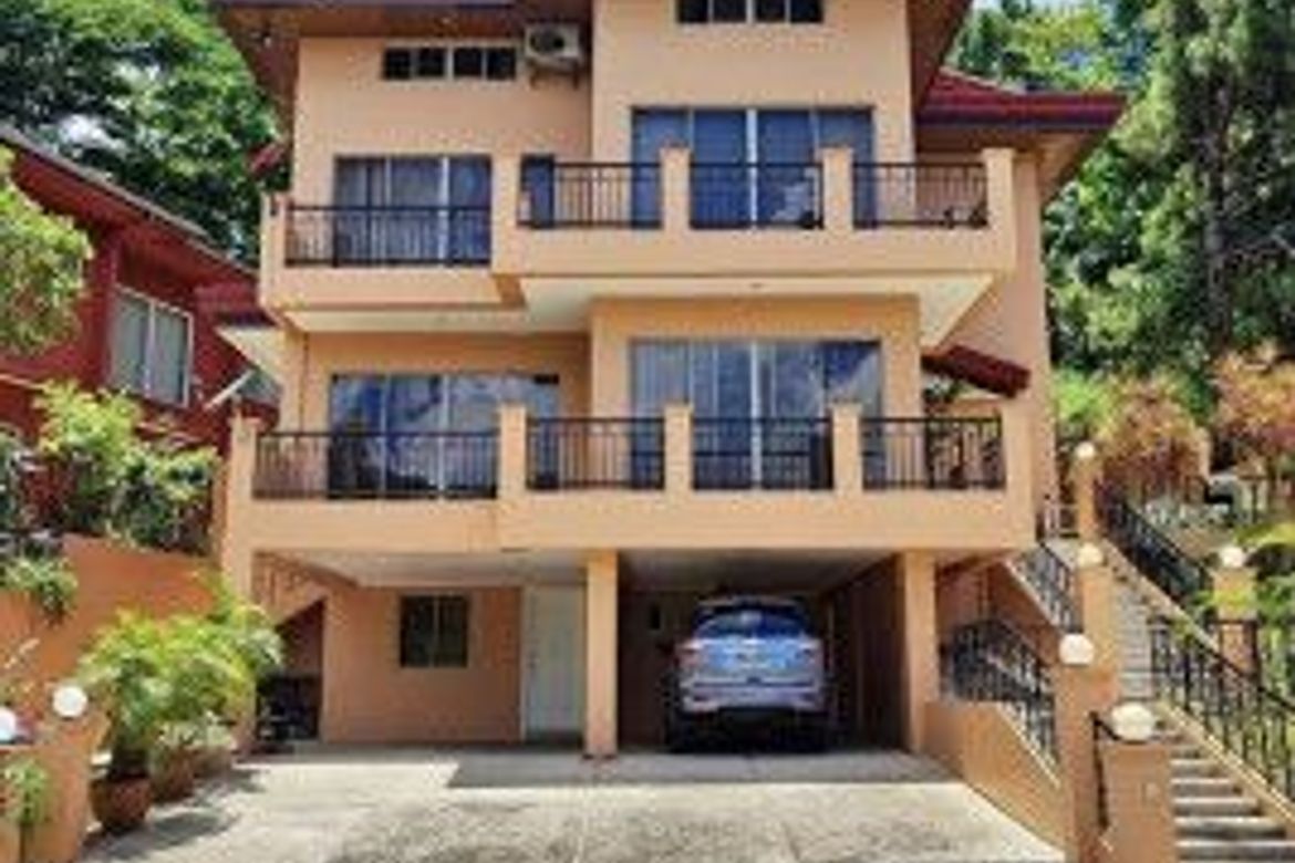 5 Bedroom House for Sale in Mahabang Dahilig, Lemery, Batangas – photo 2