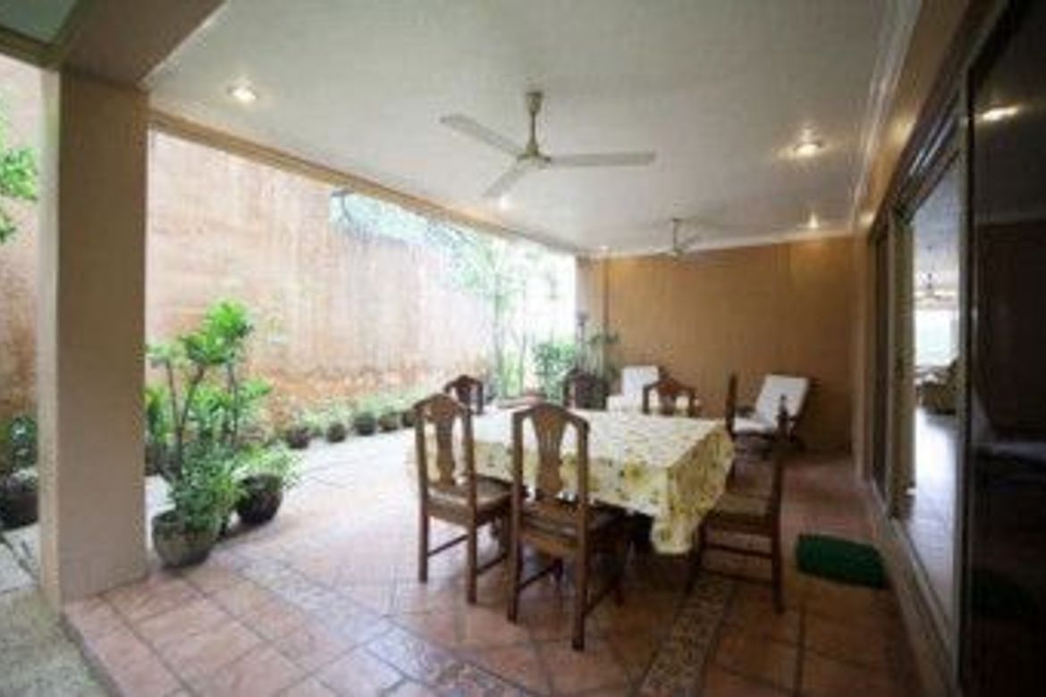 5 Bedroom House for Sale in Mahabang Dahilig, Lemery, Batangas – photo 6