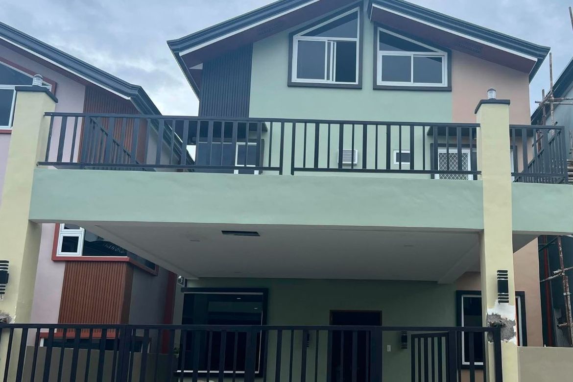 5 Bedroom House for Sale in Maitim 2nd Central, Tagaytay, Cavite