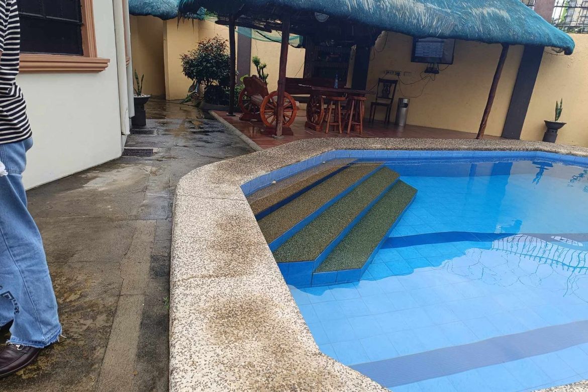 5 Bedroom House for Sale in Malabanias, Angeles, Pampanga – photo 3