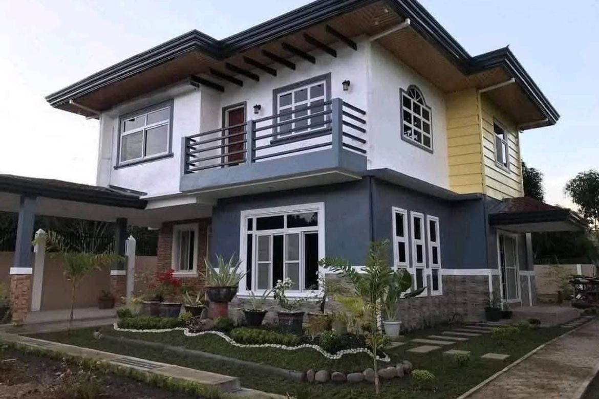 5 Bedroom House for Sale in Mambago-A, Samal, Davao del Norte