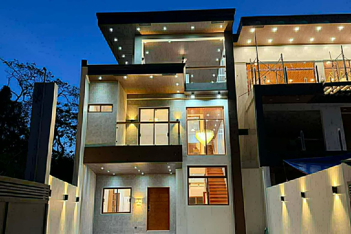 5 Bedroom House for Sale in Mambugan, Antipolo, Rizal