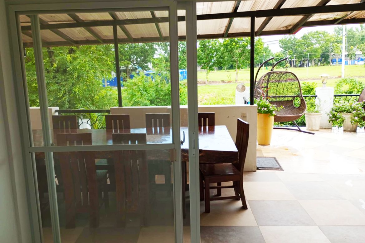 5 Bedroom House for Sale in Manila Southwoods Peak V, Cabilang Baybay, Carmona, Cavite – photo 3