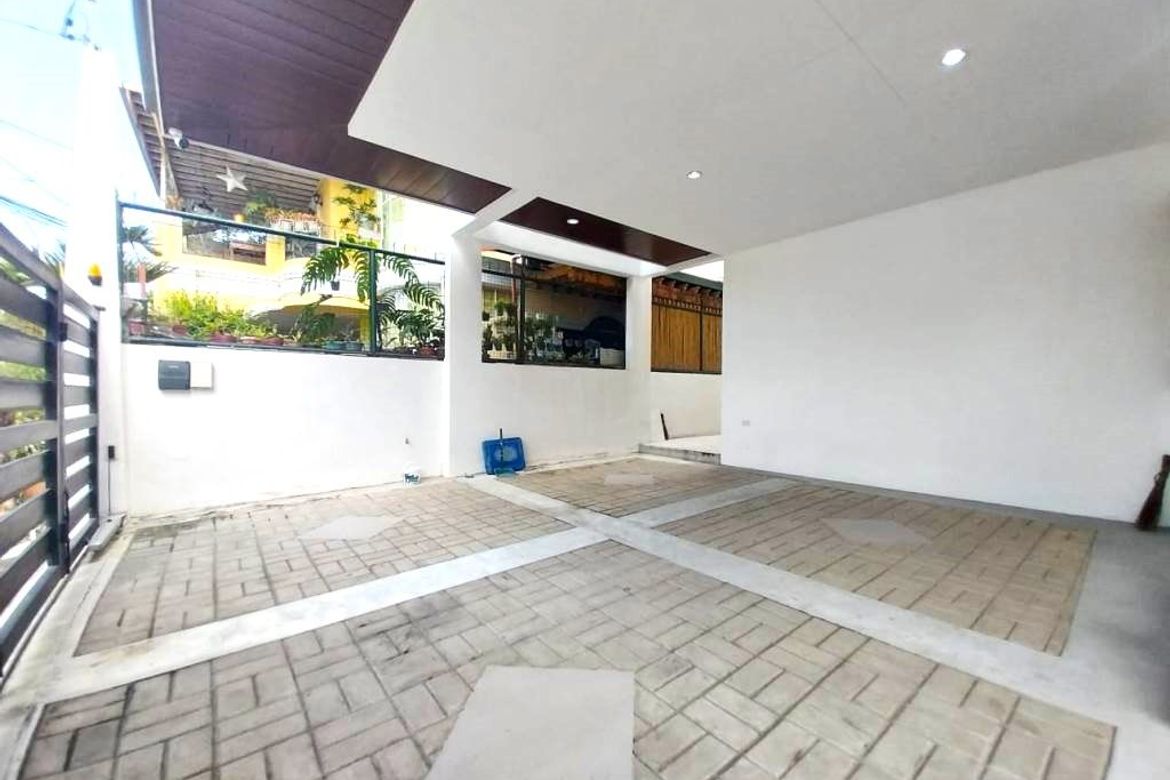 5 Bedroom House for Sale in Marcelo Green Village, Parañaque, Metro Manila – photo 4