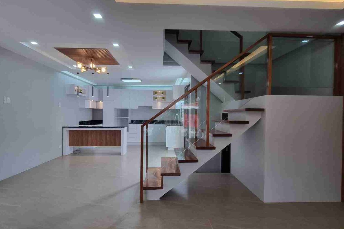 5 Bedroom House for Sale in Marikina Heights, Marikina, Metro Manila – photo 5