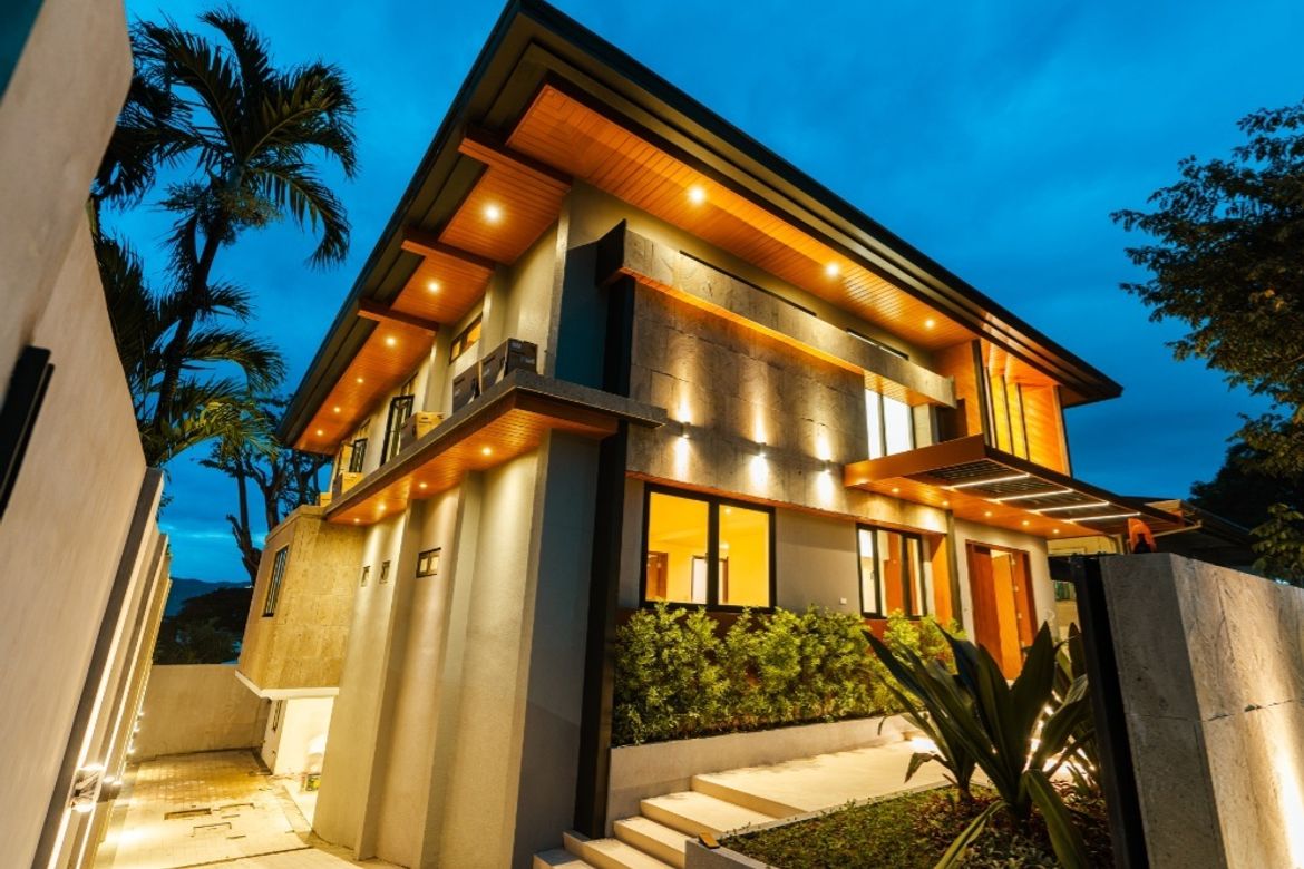 5 Bedroom House for Sale in Matandang Balara, Quezon City, Metro Manila