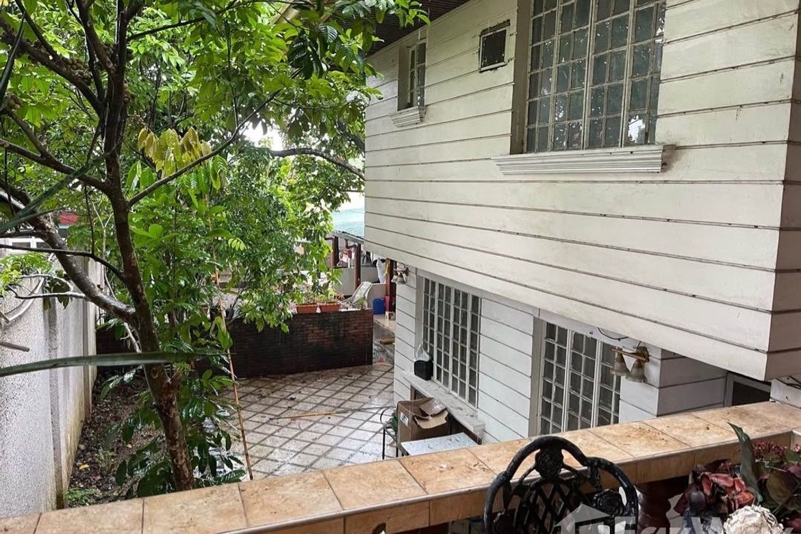 5 Bedroom House for Sale in Matandang Balara, Quezon City, Metro Manila