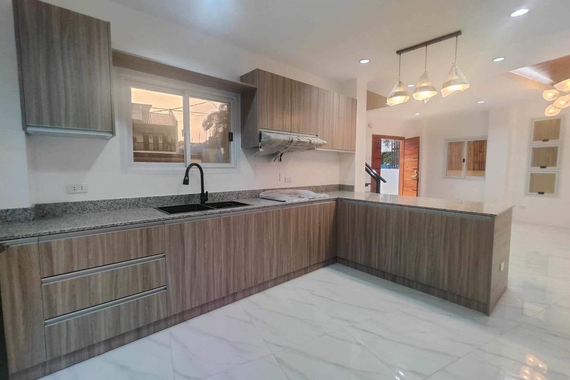 5 Bedroom House for Sale in Mayamot, Antipolo, Rizal – photo 3