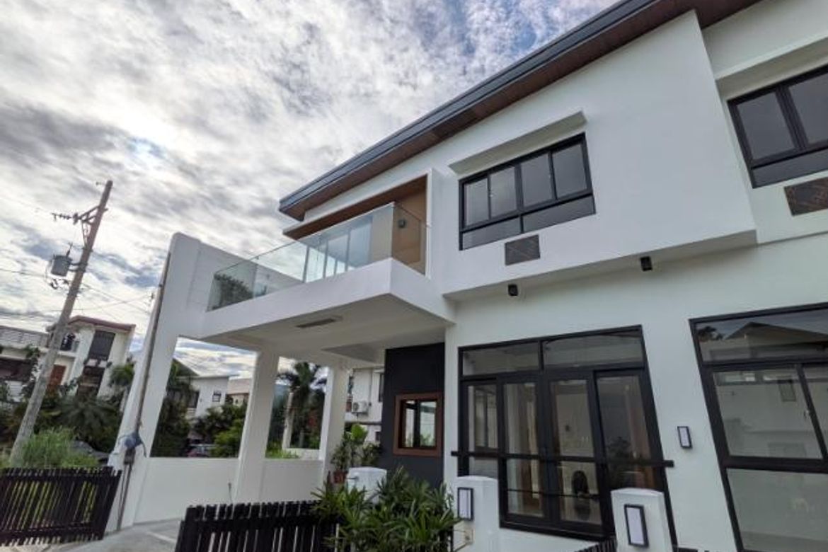 5 Bedroom House for Sale in Mayamot, Antipolo, Rizal