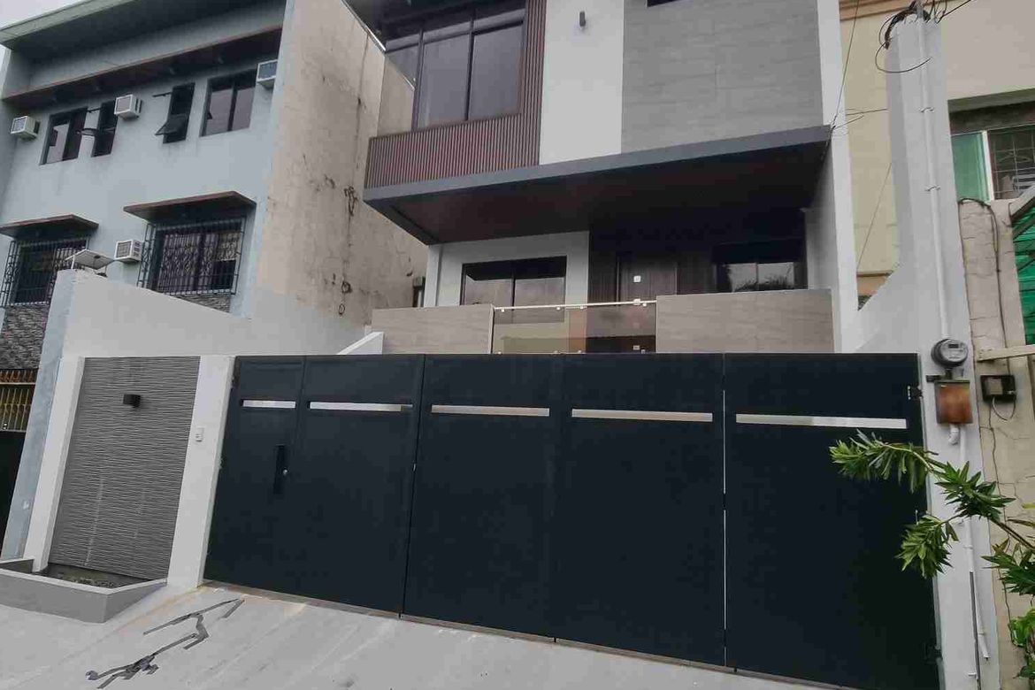 5 Bedroom House for Sale in Mayamot, Antipolo, Rizal
