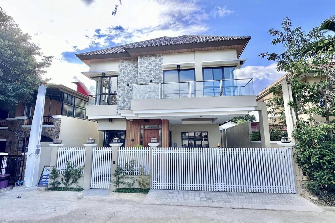 5 Bedroom House for Sale in Mayamot, Antipolo, Rizal