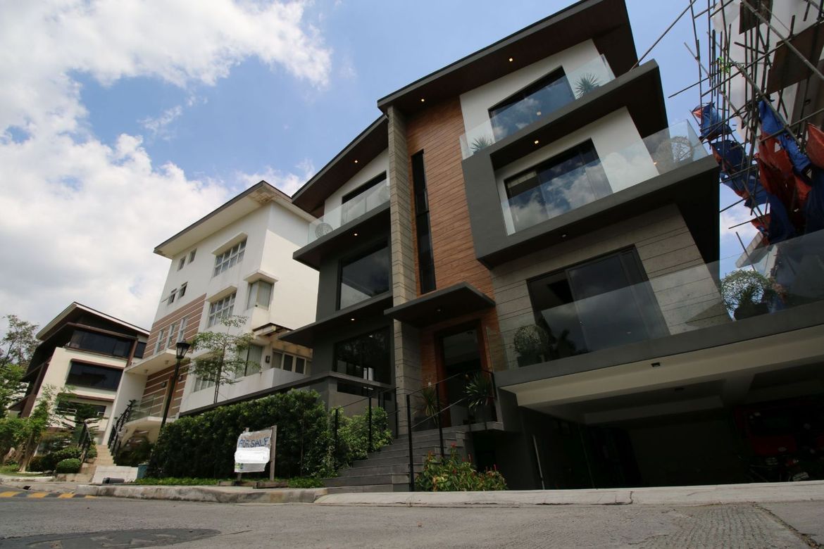 5 Bedroom House for Sale in McKinley Hill, Taguig, Metro Manila – photo 4
