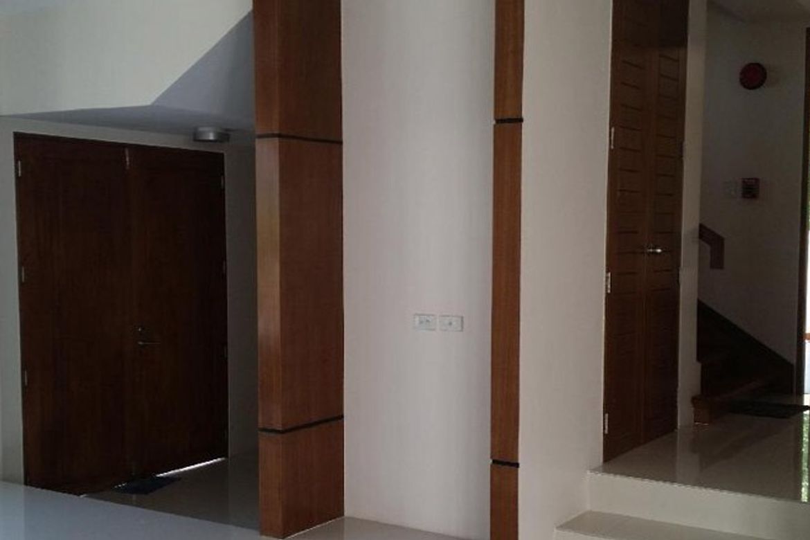 5 Bedroom House for Sale in McKinley Hill Village, McKinley Hill, Taguig, Metro Manila – photo 2
