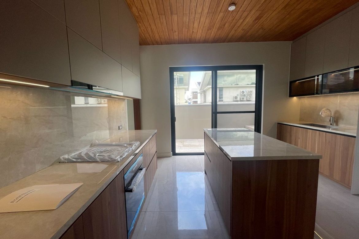 5 Bedroom House for Sale in McKinley Hill Village, McKinley Hill, Taguig, Metro Manila – photo 3