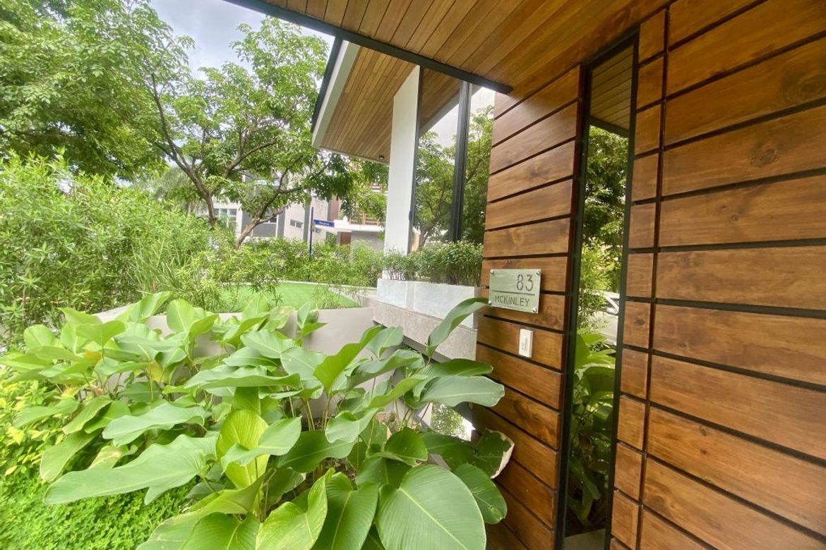 5 Bedroom House for Sale in McKinley Hill Village, McKinley Hill, Taguig, Metro Manila – photo 8
