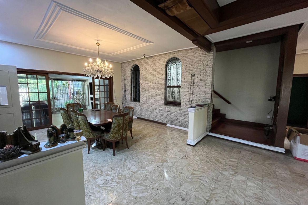 5 Bedroom House for Sale in Merville, Parañaque, Metro Manila – photo 8