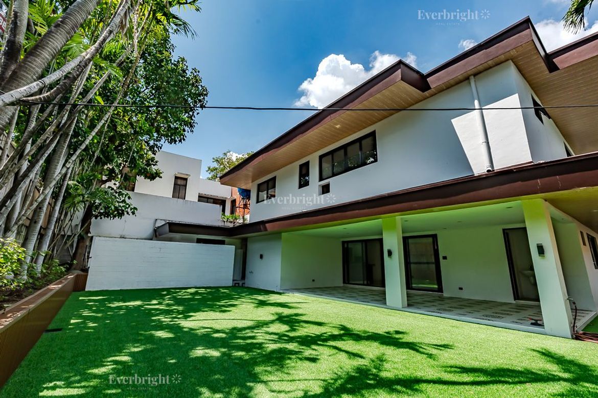 5 Bedroom House for Sale in Merville, Parañaque, Metro Manila – photo 5