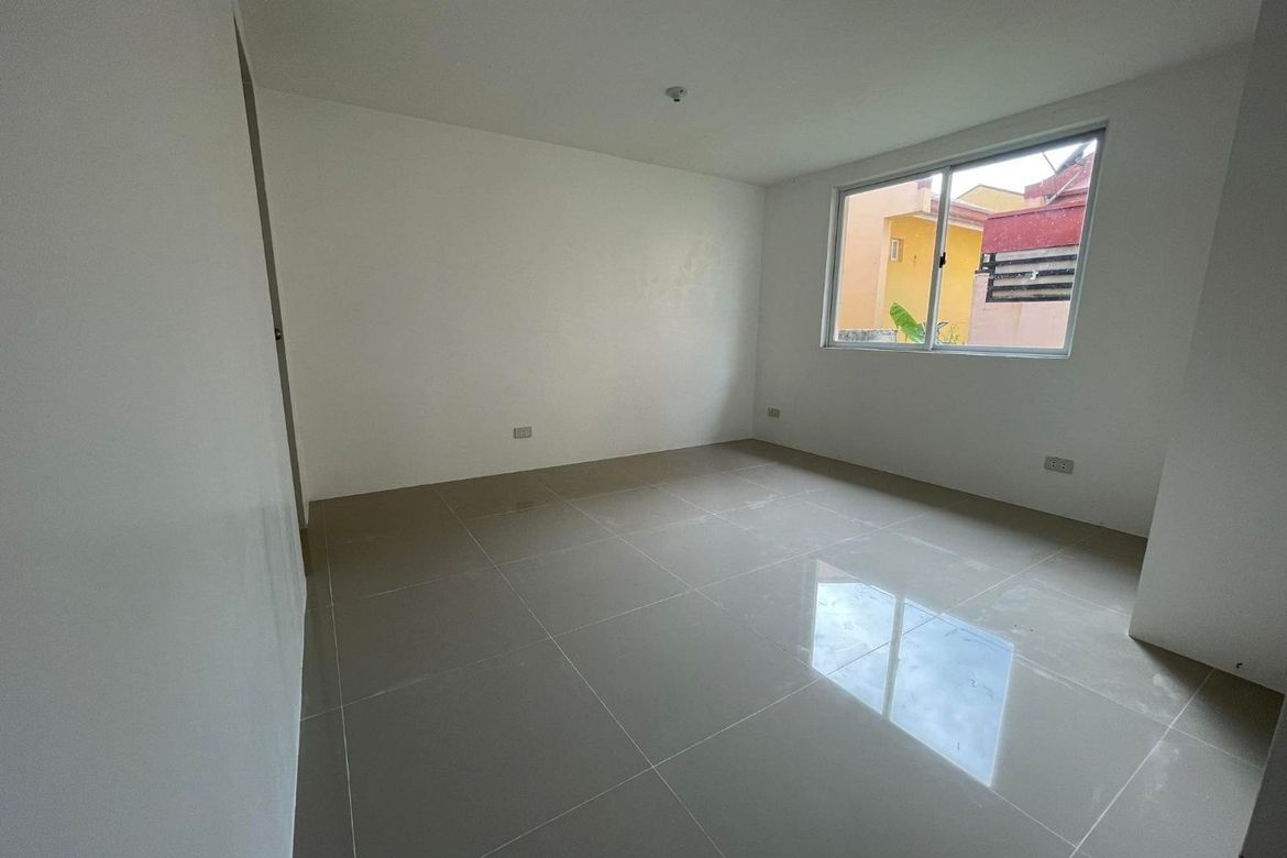 5 Bedroom House for Sale in Minien West, Santa Barbara, Pangasinan – photo 4