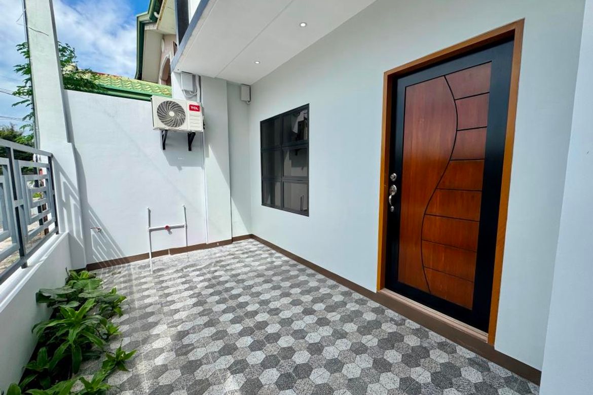 5 Bedroom House for Sale in Molino IV, Bacoor, Cavite – photo 4