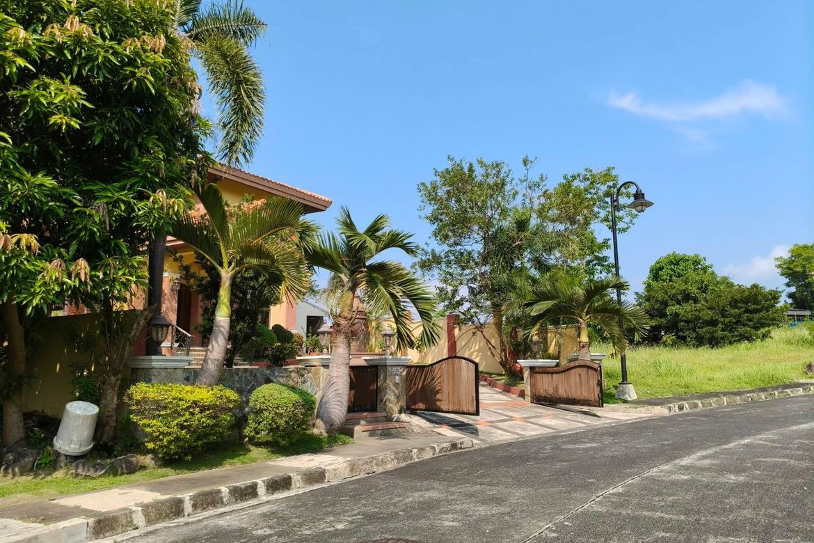 5 Bedroom House for Sale in Natipuan, Nasugbu, Batangas – photo 2