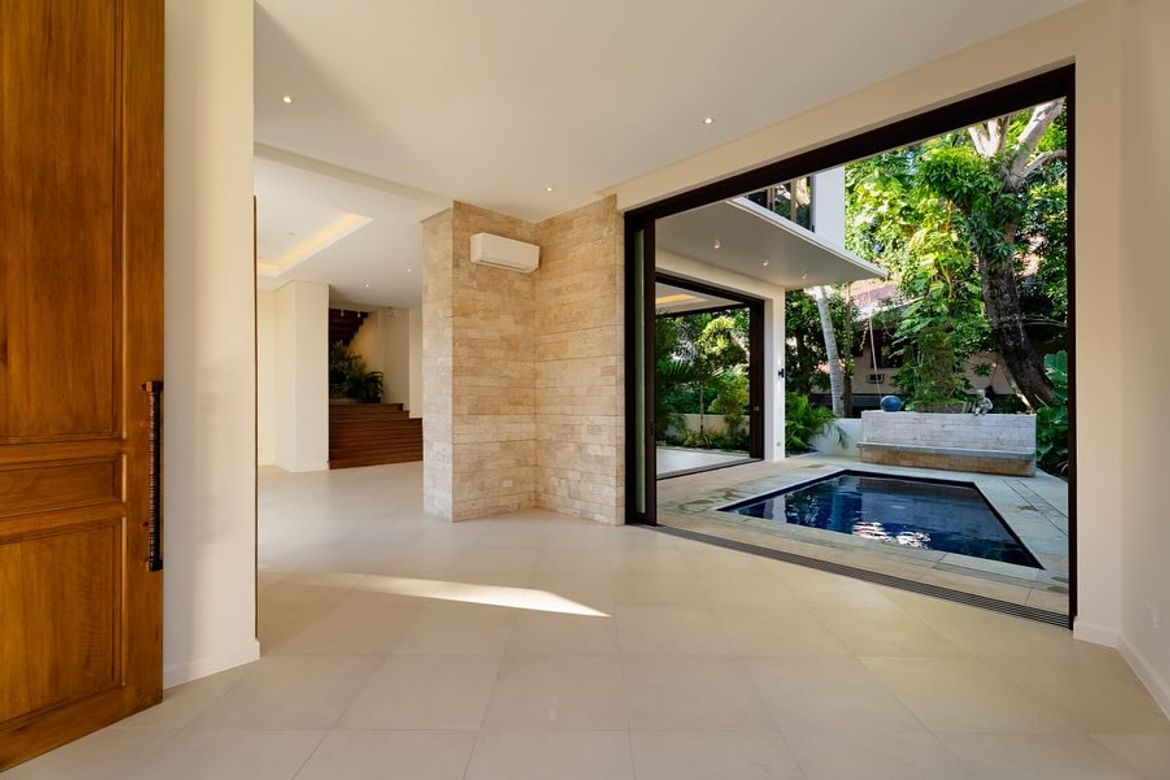 5 Bedroom House for Sale in New Alabang Village, Muntinlupa, Metro Manila – photo 7