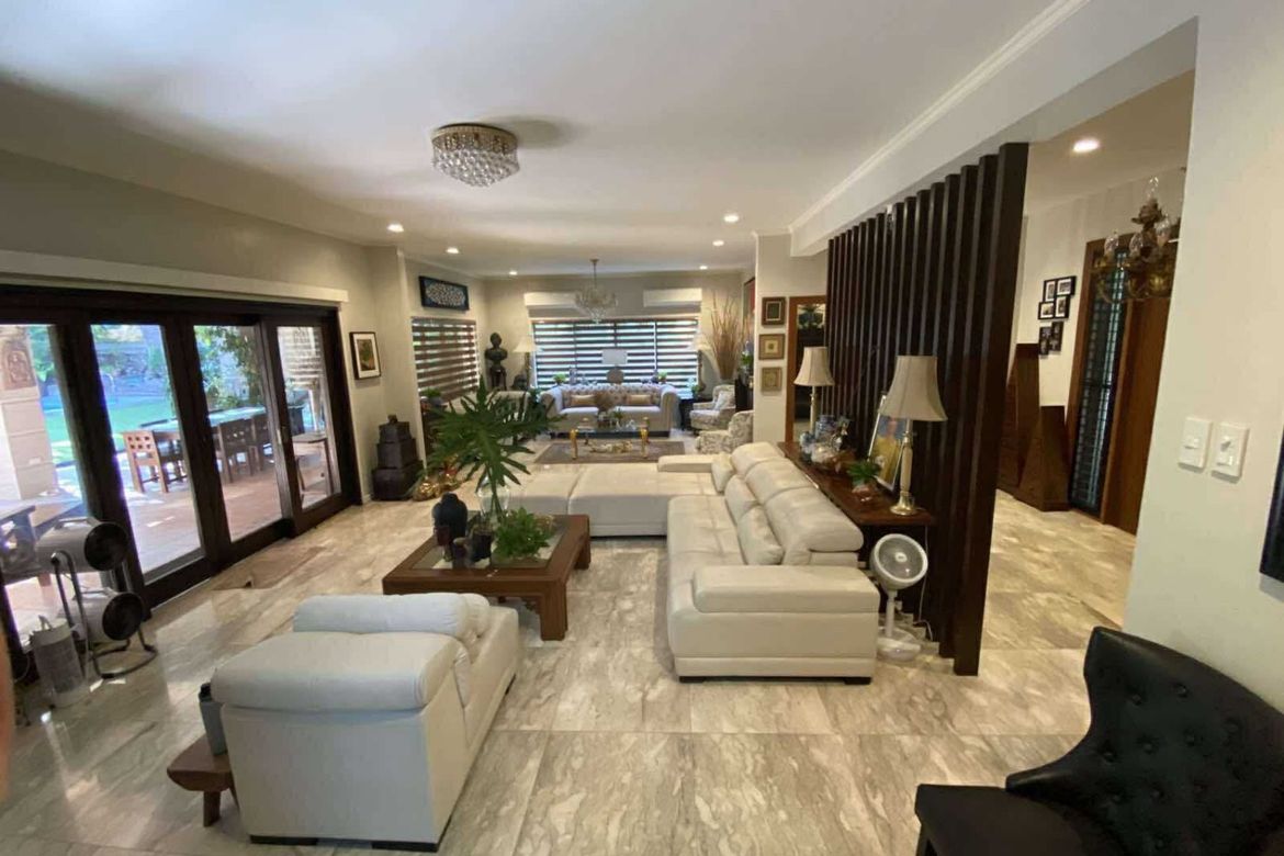 5 Bedroom House for Sale in New Alabang Village, Muntinlupa, Metro Manila – photo 2