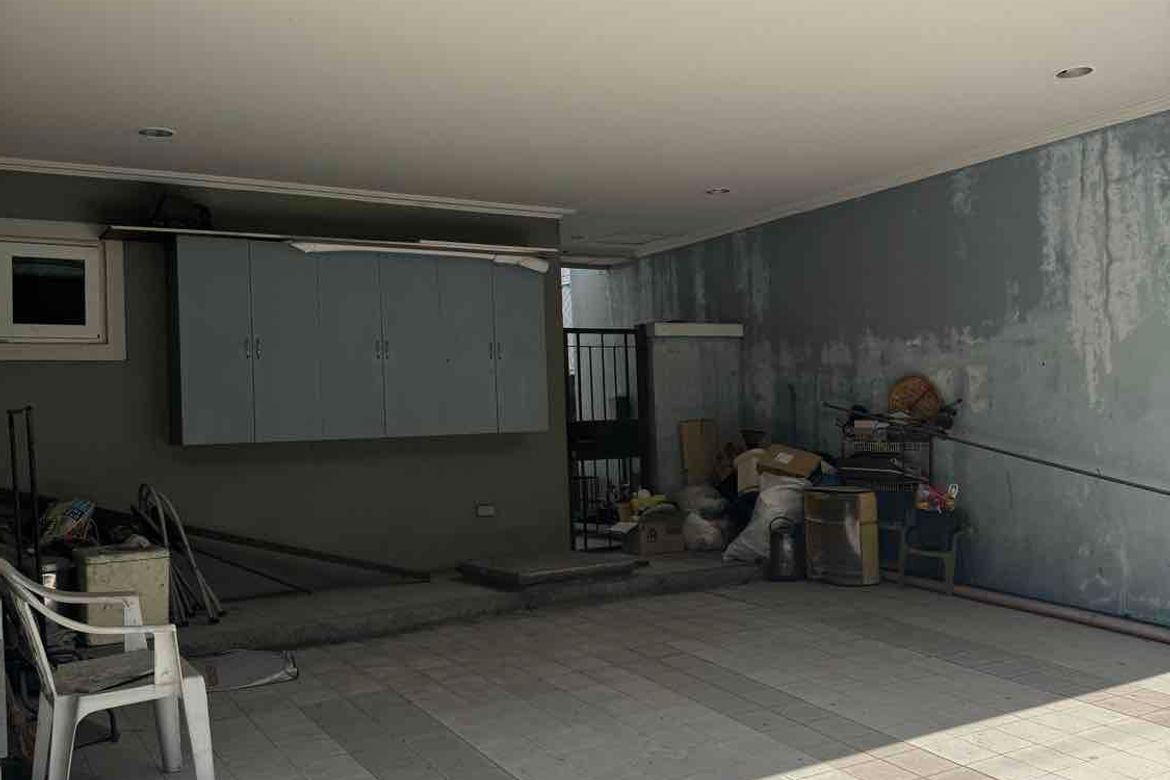5 Bedroom House for Sale in New Alabang Village, Muntinlupa, Metro Manila