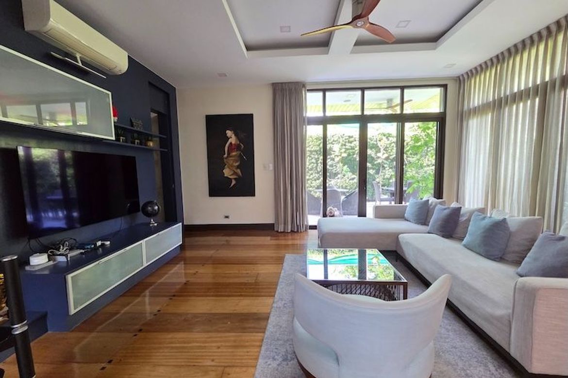 5 Bedroom House for Sale in New Alabang Village, Muntinlupa, Metro Manila – photo 6