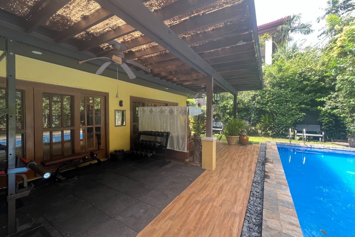 5 Bedroom House for Sale in New Alabang Village, Muntinlupa, Metro Manila – photo 8