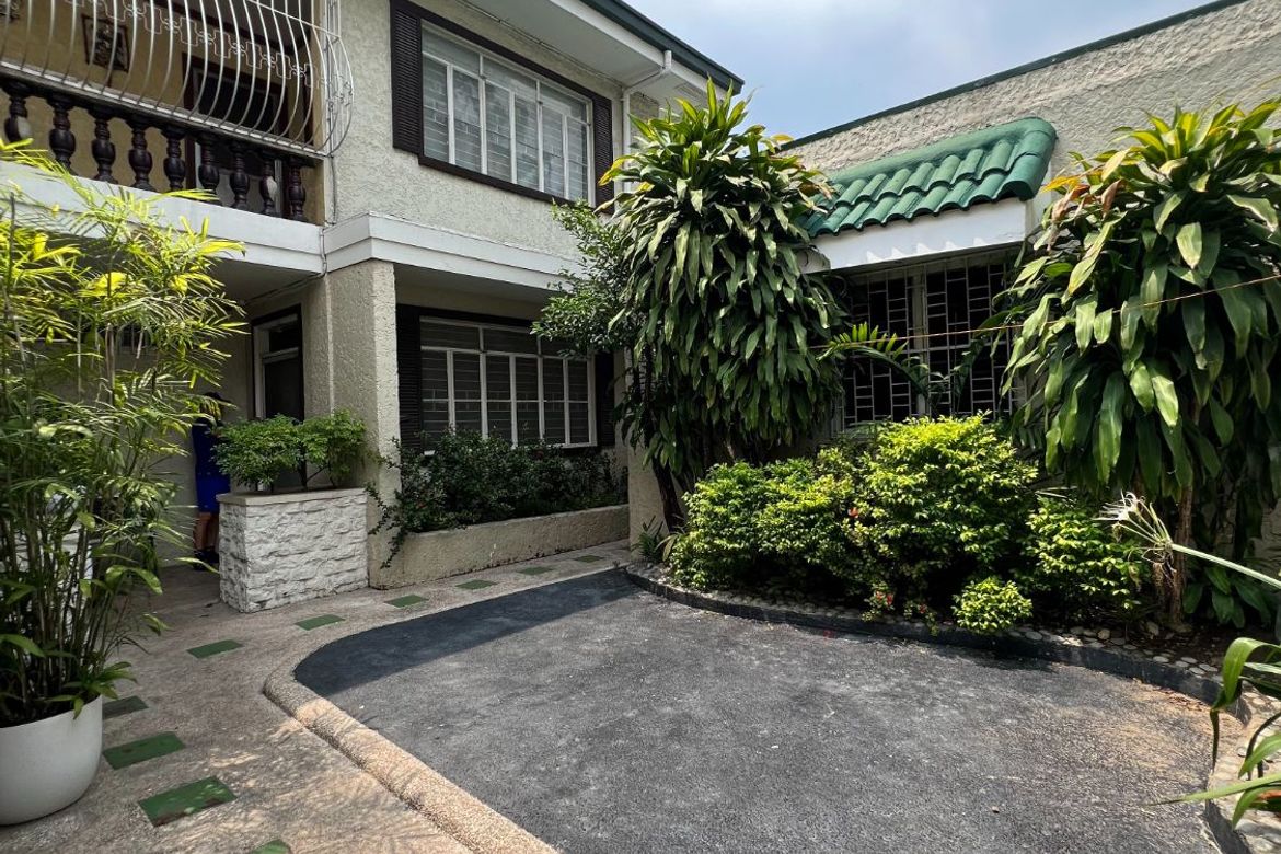 5 Bedroom House for Sale in New Zañiga, Mandaluyong, Metro Manila