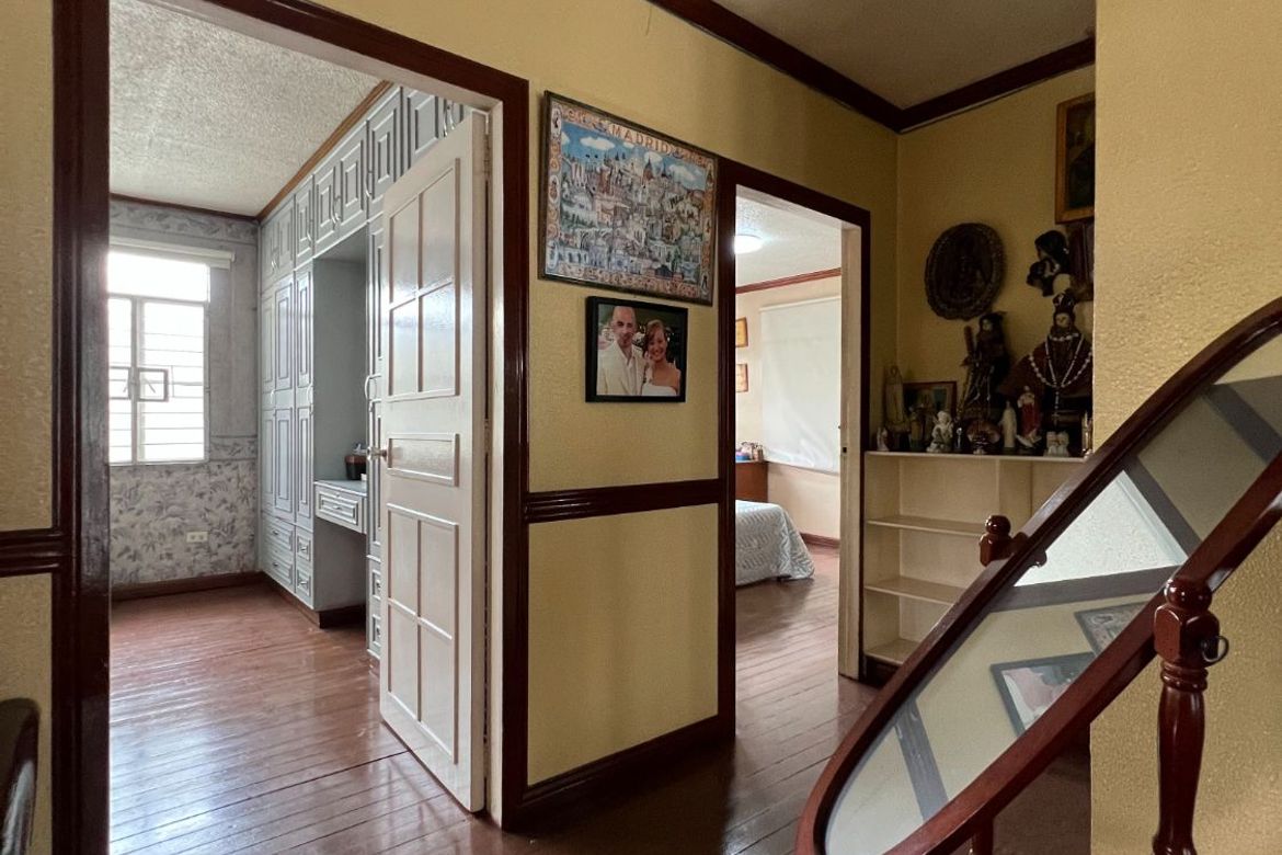 5 Bedroom House for Sale in New Zañiga, Mandaluyong, Metro Manila – photo 6