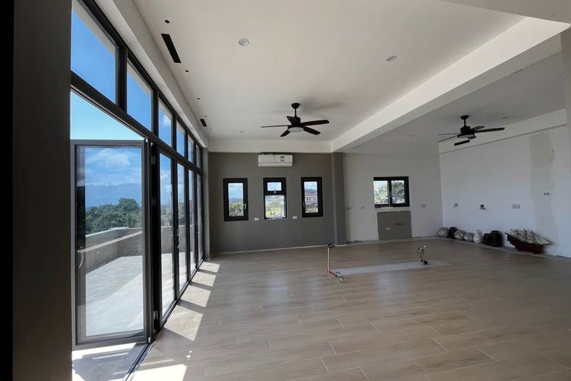 5 Bedroom House for Sale in Niyugan, Laurel, Batangas – photo 5