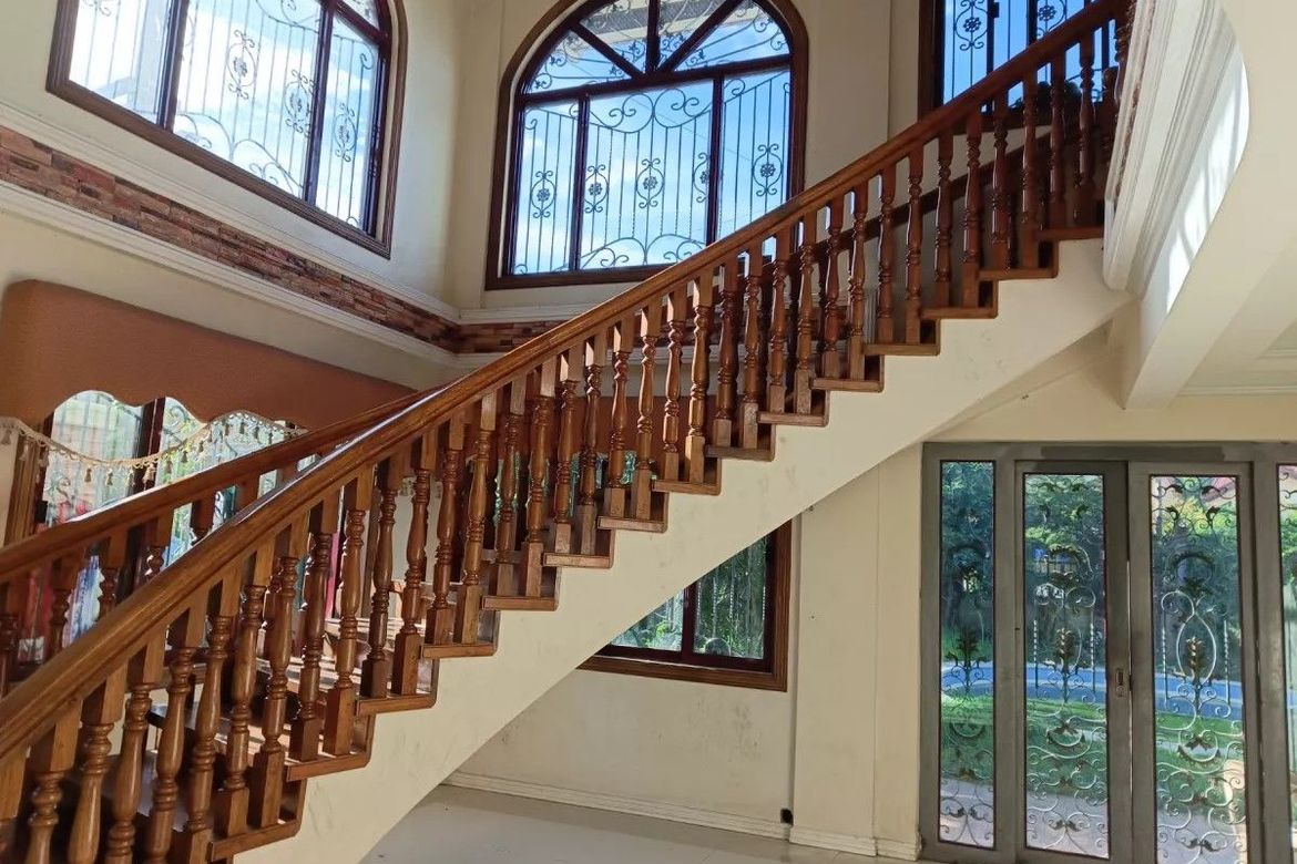 5 Bedroom House for Sale in Pacita 1, San Pedro, Laguna – photo 5