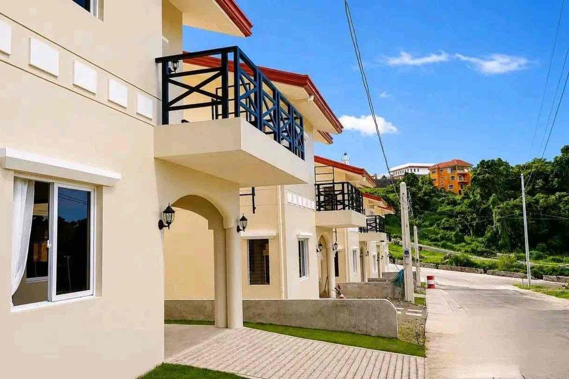 5 Bedroom House for Sale in Palinpinon, Valencia, Negros Oriental