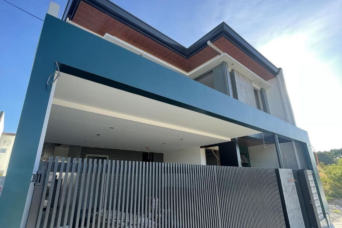 5 Bedroom House for Sale in Pampang, Angeles, Pampanga