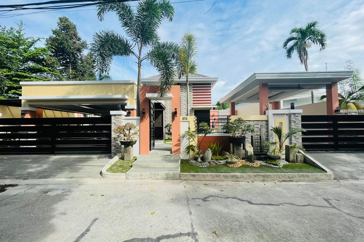 5 Bedroom House for Sale in Pampang, Angeles, Pampanga
