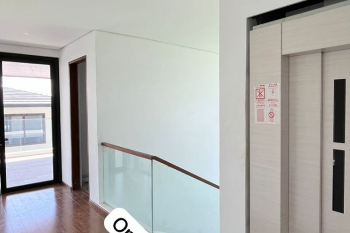 5 Bedroom House for Sale in Pamplona Dos, Las Piñas, Metro Manila