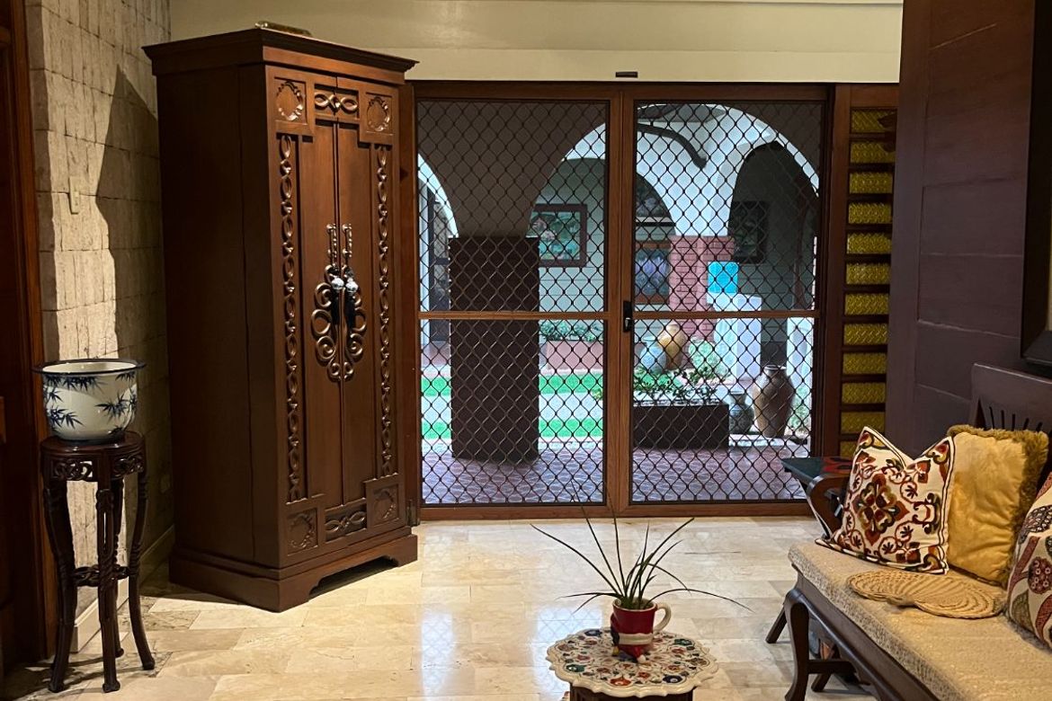 5 Bedroom House for Sale in Pansol, Quezon City, Metro Manila – photo 3