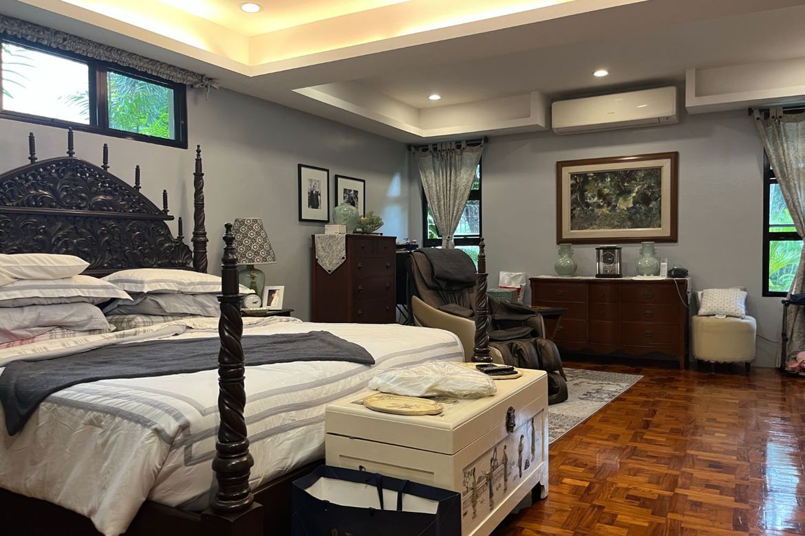 5 Bedroom House for Sale in Pansol, Quezon City, Metro Manila – photo 8