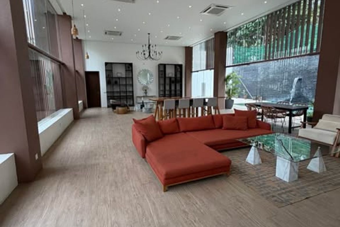 5 Bedroom House for Sale in Pansol, Quezon City, Metro Manila – photo 2