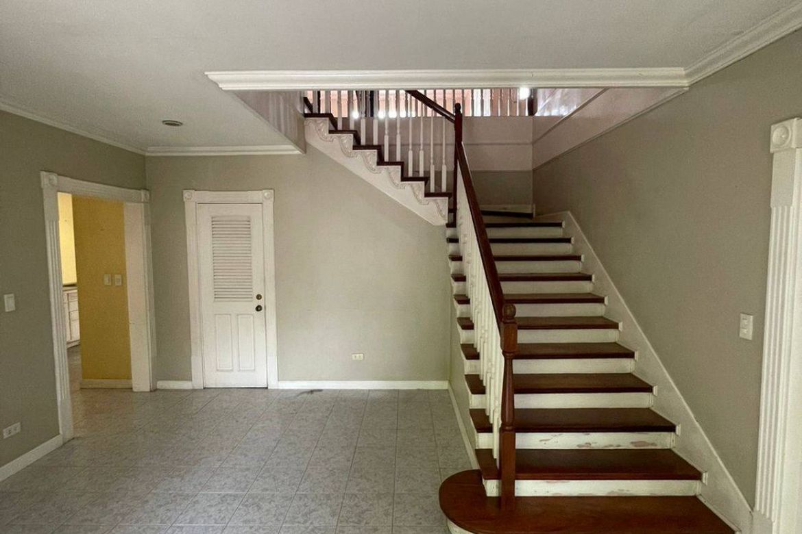 5 Bedroom House for Sale in Pansol, Quezon City, Metro Manila – photo 6