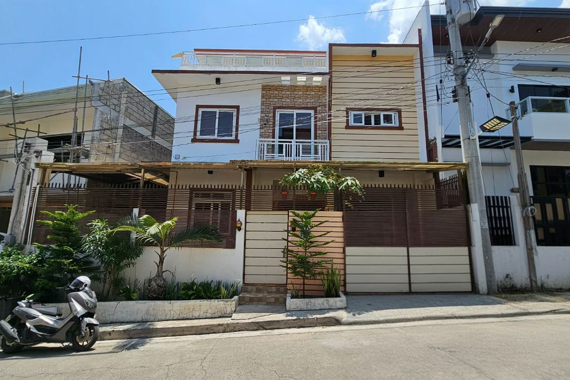 5 Bedroom House for Sale in Pardo, Cebu City, Cebu