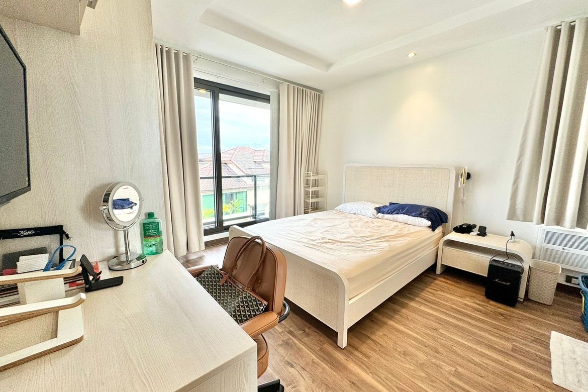 5 Bedroom House for Sale in Pinagsama, Taguig, Metro Manila – photo 6