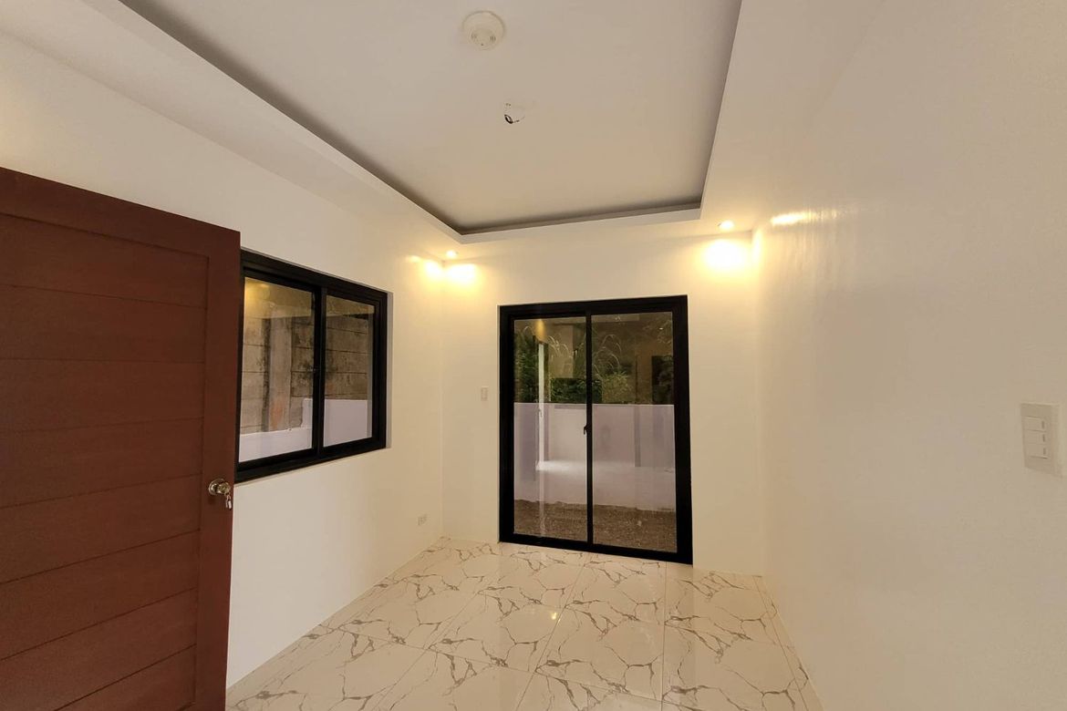5 Bedroom House for Sale in Poblacion Barangay 6, Lipa, Batangas – photo 3