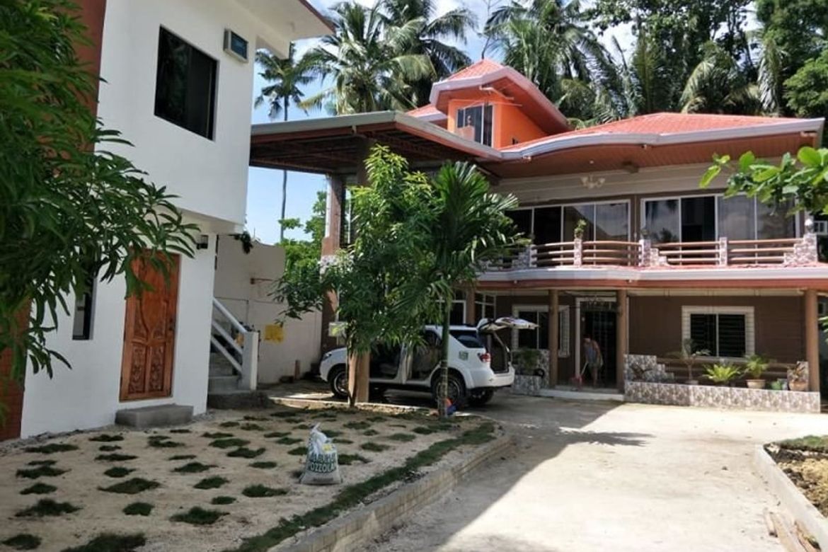 5 Bedroom House for Sale in Poblacion, Dalaguete, Cebu