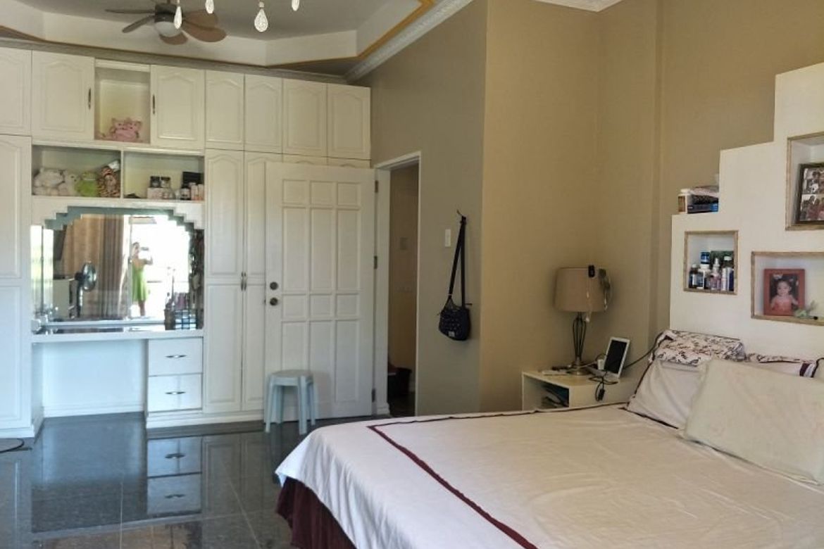 5 Bedroom House for Sale in Poblacion, Dalaguete, Cebu – photo 4