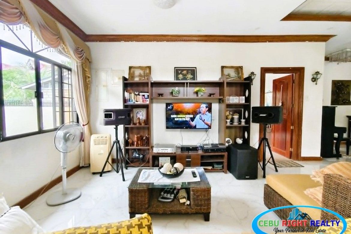 5 Bedroom House for Sale in Poblacion, Liloan, Cebu – photo 8