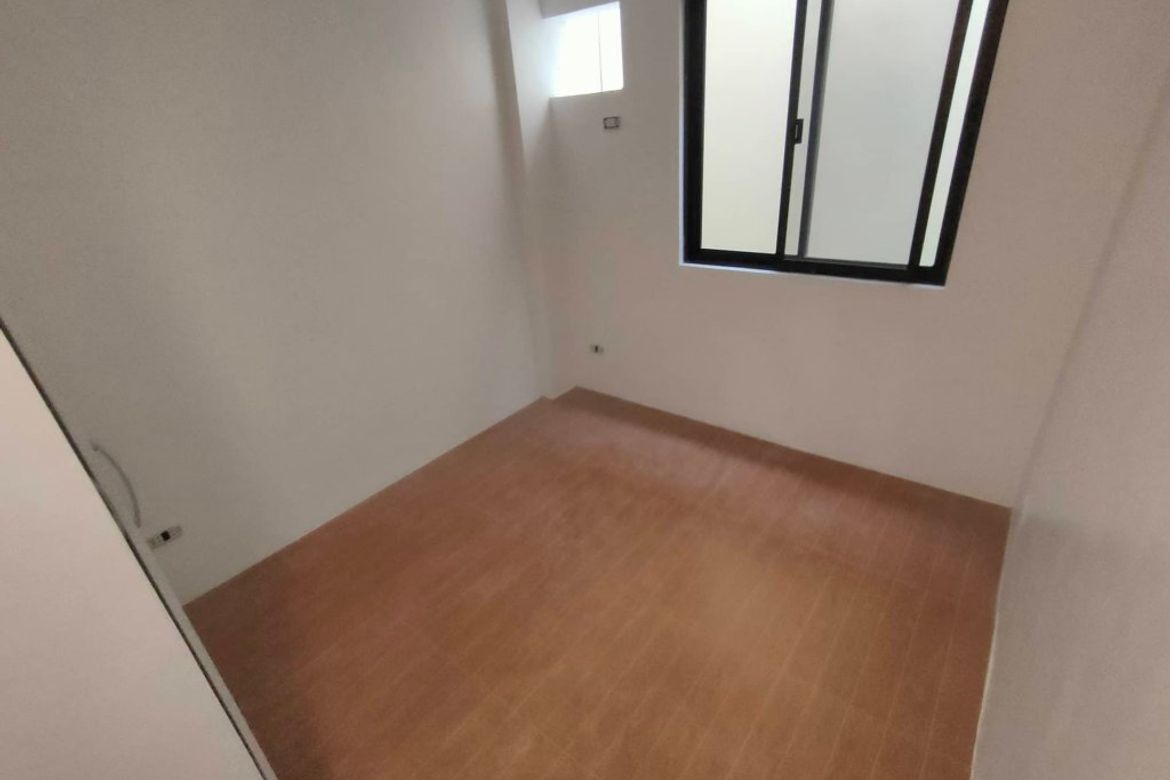 5 Bedroom House for Sale in Poblacion, Muntinlupa, Metro Manila – photo 8